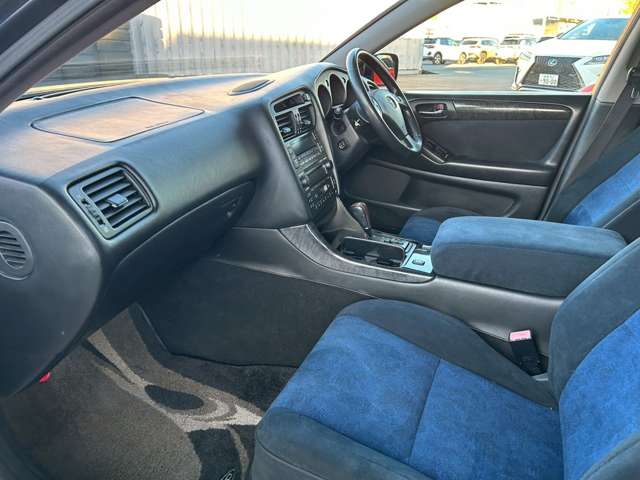 トヨタ アリスト ３．０ Ｖ３００ベルテックスエディション H11年 (東海) 99