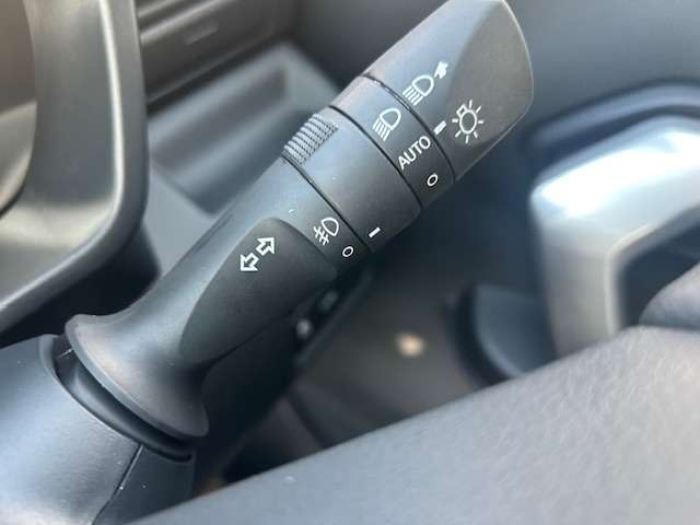 トヨタ ライズ　ハイブリッド ハイブリッド １．２ Ｚ R7年 (東海) 99