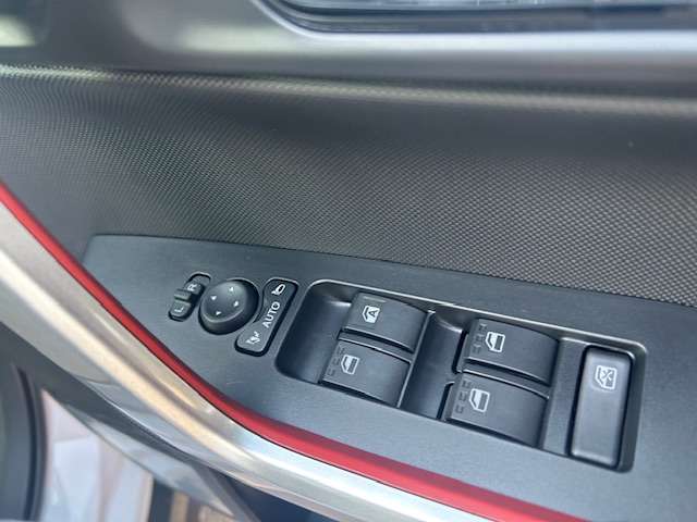 トヨタ ライズ　ハイブリッド ハイブリッド １．２ Ｚ R7年 (東海) 99