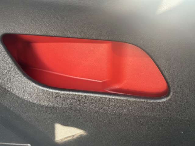 トヨタ ライズ　ハイブリッド ハイブリッド １．２ Ｚ R7年 (東海) 99