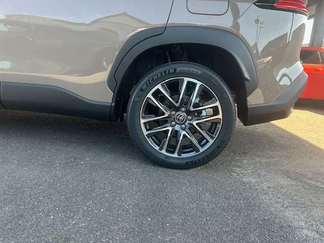 トヨタ カローラクロス　ハイブリッド １．８ ハイブリッド Ｚ R7年 (東海) 99