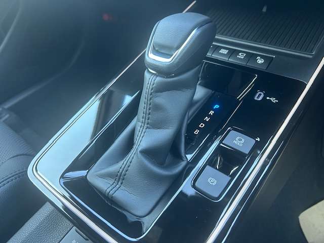 トヨタ カローラクロス　ハイブリッド １．８ ハイブリッド Ｚ R7年 (東海) 99