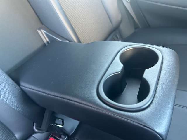 トヨタ カローラクロス　ハイブリッド １．８ ハイブリッド Ｚ R7年 (東海) 99