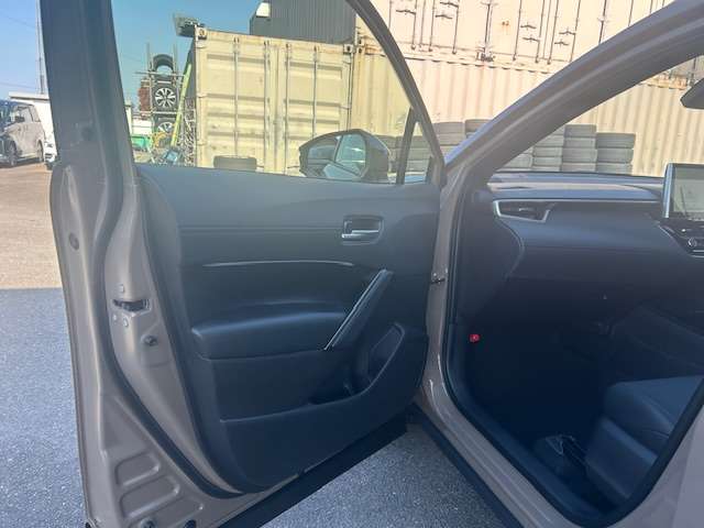 トヨタ カローラクロス　ハイブリッド １．８ ハイブリッド Ｚ R7年 (東海) 99