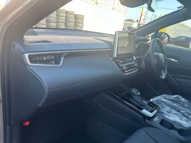 トヨタ カローラクロス　ハイブリッド １．８ ハイブリッド Ｚ R7年 (東海) 99