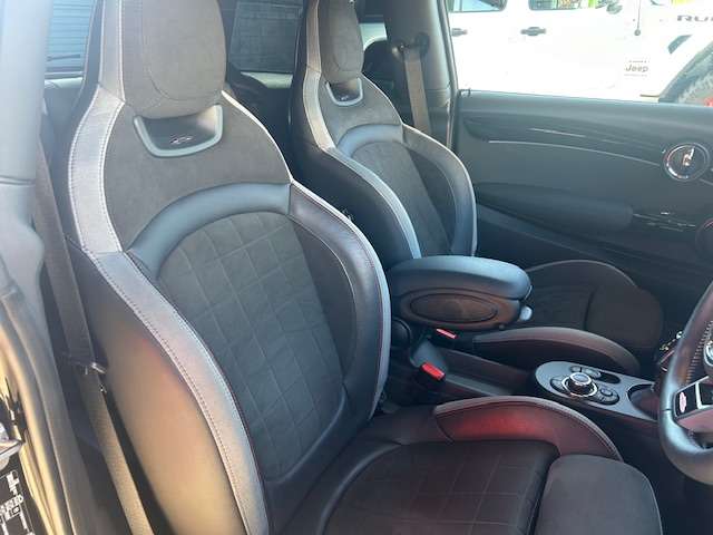 ミニ ミニ ジョン・クーパー・ワークス ３ドア R4年 (東海) 99