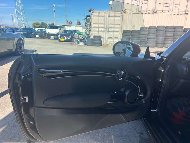 ミニ ミニ ジョン・クーパー・ワークス ３ドア R4年 (東海) 99