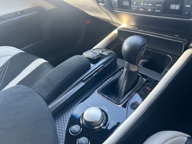 レクサス ＧＳ　Ｆ ５．０ H29年 (東海) 99