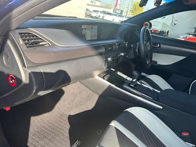レクサス ＧＳ　Ｆ ５．０ H29年 (東海) 99