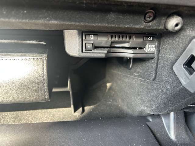 レクサス ＲＣ３００ｈ Ｆスポーツ R1年 (東海) 99