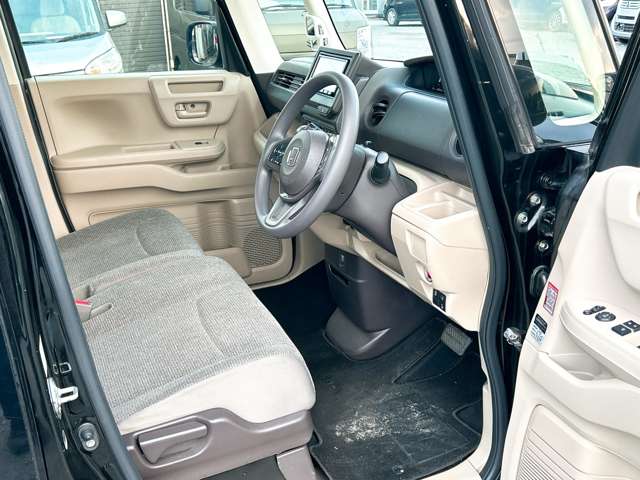 ホンダ Ｎ　ＢＯＸ ６６０ Ｇ ホンダセンシング H30年 (九州・沖縄) 99