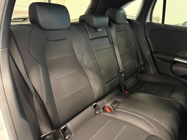 メルセデスベンツ ＥＱＡ ２５０ ＡＭＧライン R3年 (関東) 99