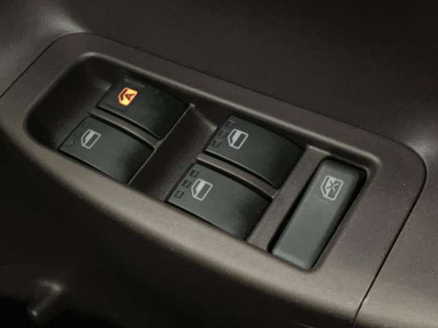 トヨタ パッソ １．０ Ｘ ４ＷＤ H27年 (北海道) 99