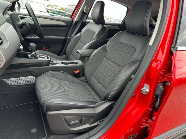 ルノー アルカナ アントラクト イーテック フルハイブリッド R6年 (近畿) 99