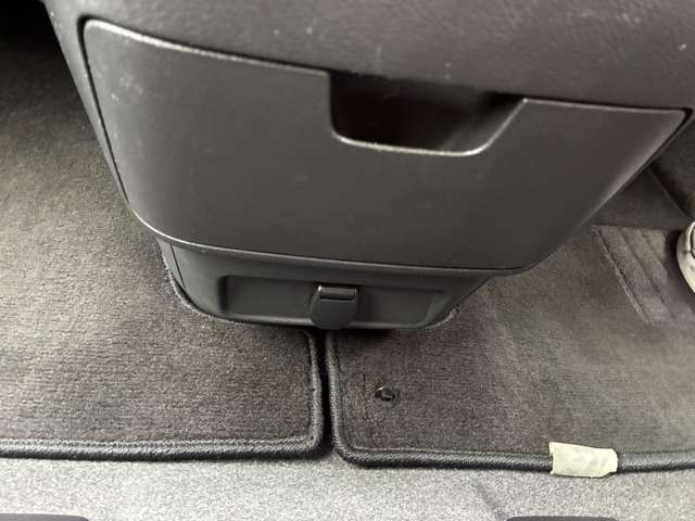 日産 セレナ １．２ Ｅ－ＰＯＷＥＲ Ｘ R3年 (甲信越・北陸) 99