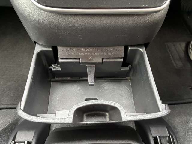 日産 セレナ １．２ Ｅ－ＰＯＷＥＲ Ｘ R3年 (甲信越・北陸) 99