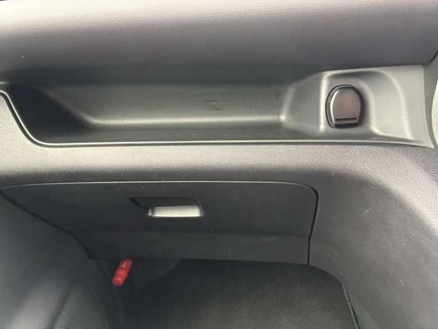 日産 セレナ １．２ Ｅ－ＰＯＷＥＲ Ｘ R3年 (甲信越・北陸) 99