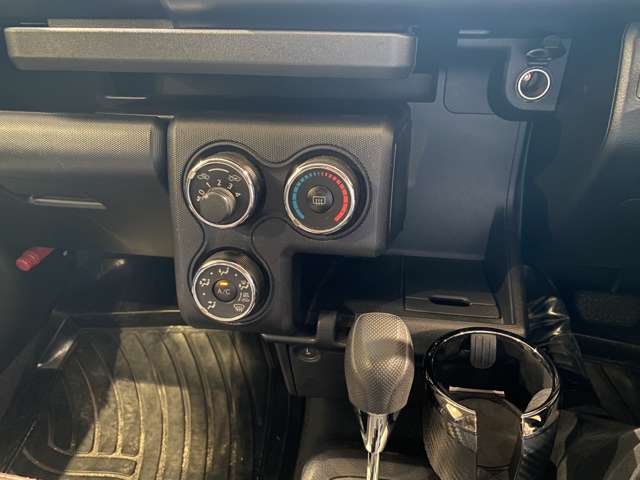 トヨタ サクシードバン １．５ ＴＸ H26年 (九州・沖縄) 99