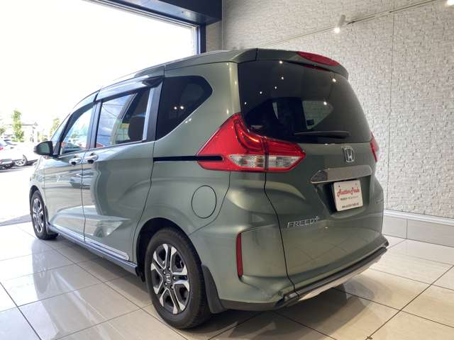 ホンダ フリード＋　ハイブリッド １．５ ハイブリッド クロスター ホンダセンシング R2年 (九州・沖縄) 99