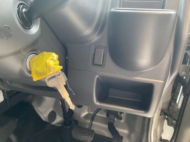 スズキ キャリイトラック ６６０ ＫＸ ３方開 ４ＷＤ R5年 (九州・沖縄) 99