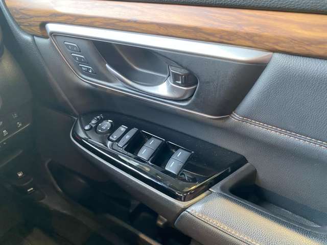 ホンダ ＣＲ−Ｖ １．５ ＥＸ マスターピース R1年 (九州・沖縄) 99