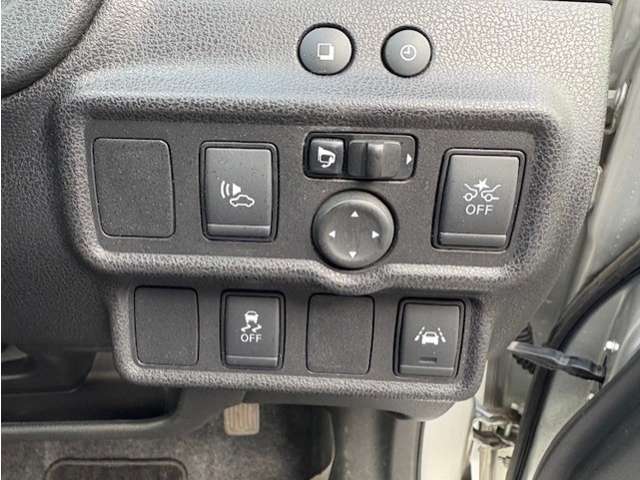 日産 ノート １．２ Ｅ－ＰＯＷＥＲ Ｘ Ｖセレクション R2年 (東北) 99