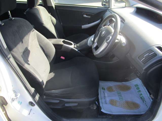 トヨタ プリウス １．８ Ｓ ツーリングセレクション H24年 (関東) 99