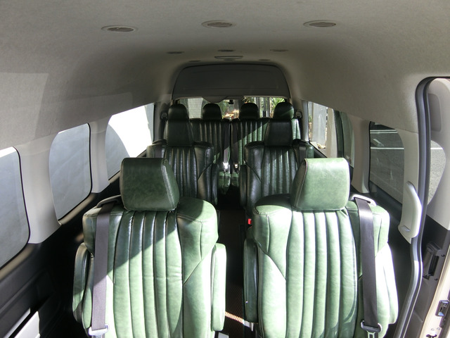 トヨタ ハイエースワゴン ２．７ グランドキャビン ファインテックツアラー ４ＷＤ R5年 (中国) 99