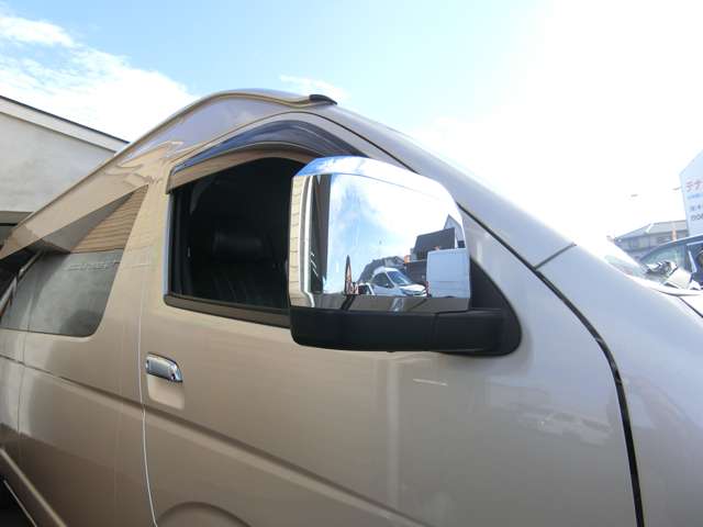 トヨタ ハイエースワゴン ２．７ グランドキャビン ファインテックツアラー ４ＷＤ R5年 (中国) 99