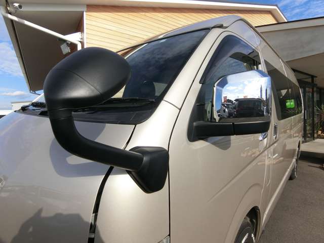 トヨタ ハイエースワゴン ２．７ グランドキャビン ファインテックツアラー ４ＷＤ R5年 (中国) 99