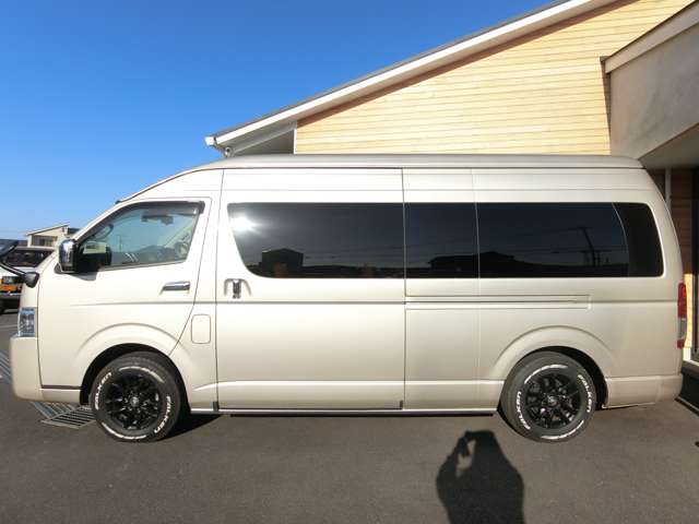 トヨタ ハイエースワゴン ２．７ グランドキャビン ファインテックツアラー ４ＷＤ R5年 (中国) 99