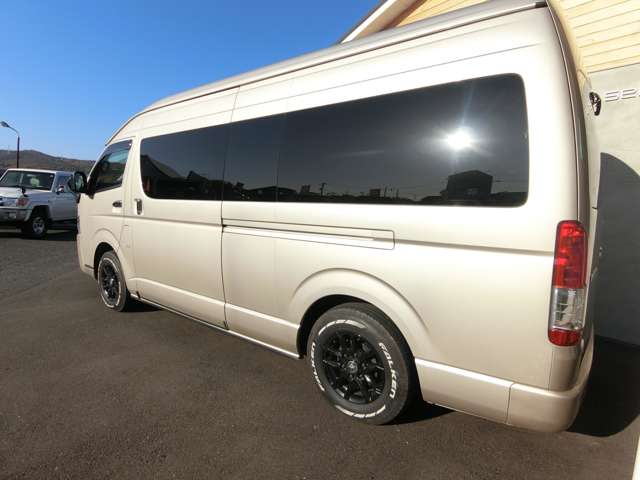 トヨタ ハイエースワゴン ２．７ グランドキャビン ファインテックツアラー ４ＷＤ R5年 (中国) 99
