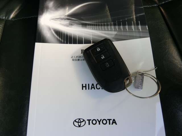 トヨタ ハイエースワゴン ２．７ グランドキャビン ファインテックツアラー ４ＷＤ R5年 (中国) 99
