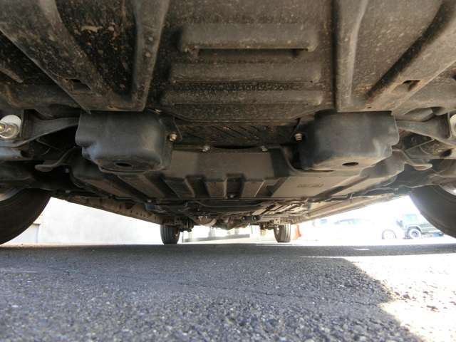 トヨタ ハイエースワゴン ２．７ グランドキャビン ファインテックツアラー ４ＷＤ R5年 (中国) 99