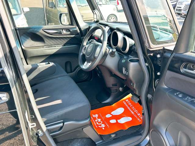 ホンダ Ｎ　ＢＯＸ ６６０ カスタムＧ Ｌパッケージ H24年 (九州・沖縄) 99