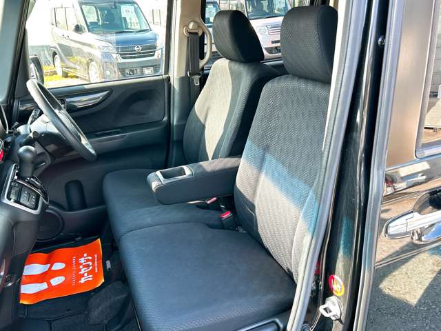 ホンダ Ｎ　ＢＯＸ ６６０ カスタムＧ Ｌパッケージ H24年 (九州・沖縄) 99