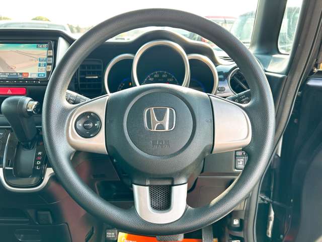 ホンダ Ｎ　ＢＯＸ ６６０ カスタムＧ Ｌパッケージ H24年 (九州・沖縄) 99