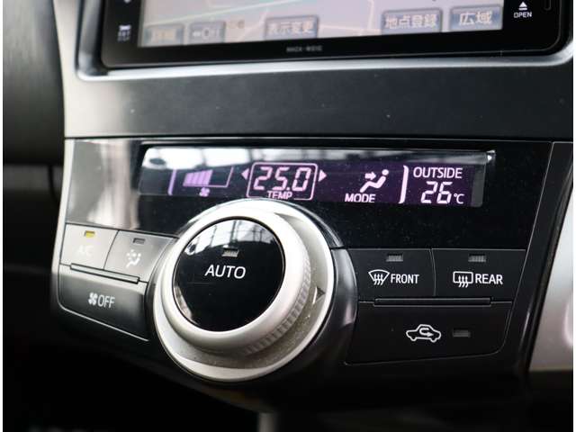 トヨタ プリウスΑ １．８ Ｇ H23年 (関東) 99