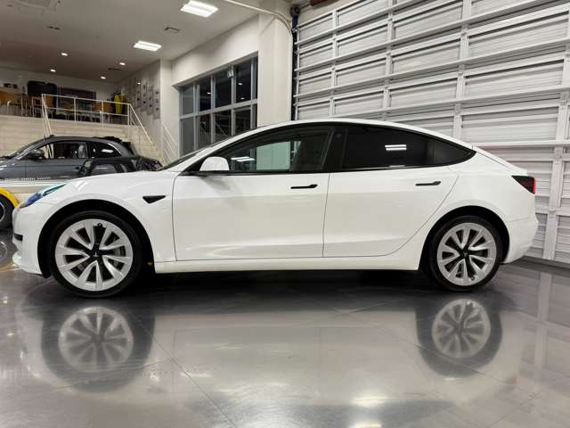 テスラ モデル３ ＲＷＤ R5年 (関東) 99