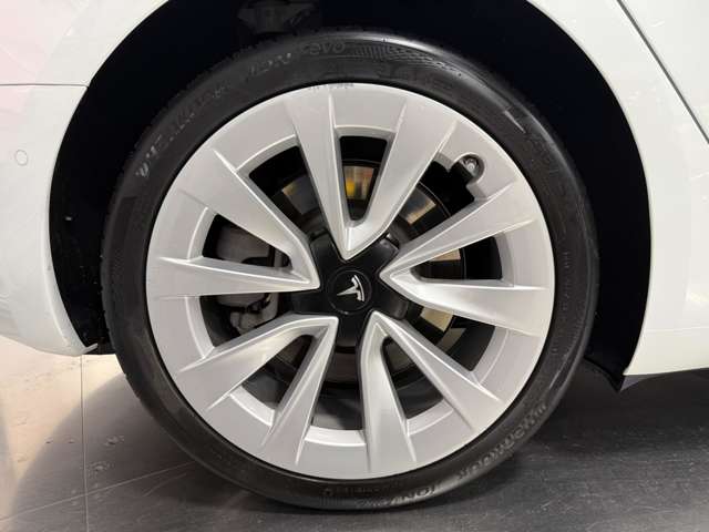テスラ モデル３ ＲＷＤ R5年 (関東) 99