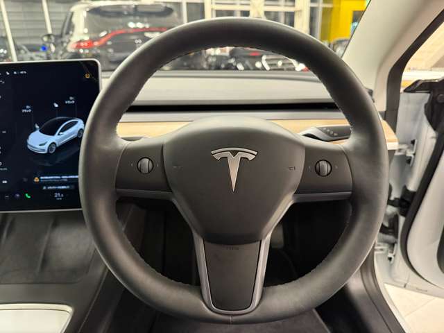 テスラ モデル３ ＲＷＤ R5年 (関東) 99