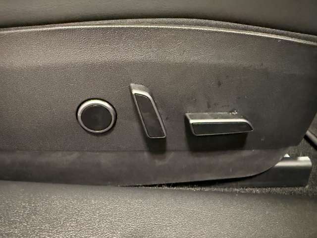 テスラ モデル３ ＲＷＤ R5年 (関東) 99