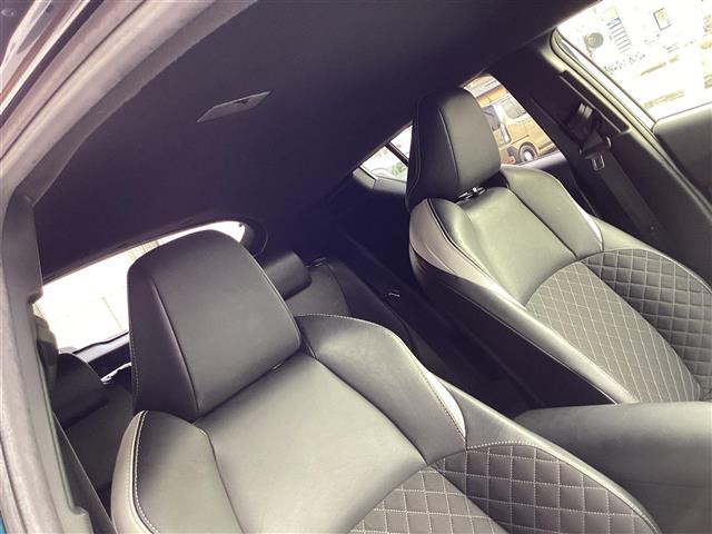 トヨタ Ｃ−ＨＲ ハイブリッド １．８ Ｇ モード ネロ R1年 (東海) 99