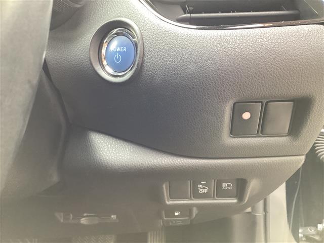 トヨタ Ｃ−ＨＲ ハイブリッド １．８ Ｇ モード ネロ R1年 (東海) 99