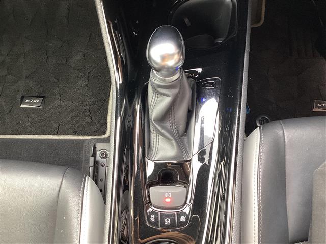 トヨタ Ｃ−ＨＲ ハイブリッド １．８ Ｇ モード ネロ R1年 (東海) 99