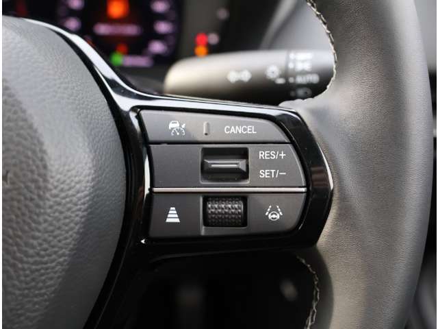 ホンダ ＺＲ−Ｖ １．５ Ｘ ４ＷＤ R6年 (関東) 99