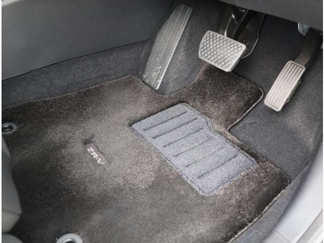 ホンダ ＺＲ−Ｖ １．５ Ｘ ４ＷＤ R6年 (関東) 99