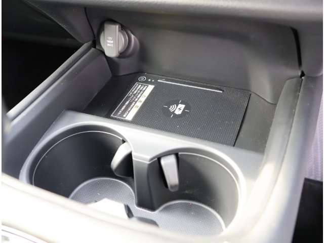 ホンダ ＺＲ−Ｖ １．５ Ｘ ４ＷＤ R6年 (関東) 99