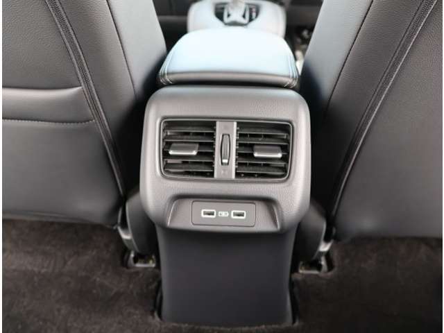 ホンダ ＺＲ−Ｖ １．５ Ｘ ４ＷＤ R6年 (関東) 99