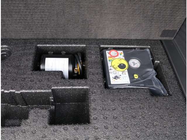 ホンダ ＺＲ−Ｖ １．５ Ｘ ４ＷＤ R6年 (関東) 99